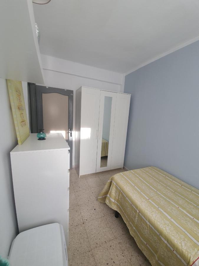 Apartament Amplio Apartamento En El Centro De Triana Sewilla Zewnętrze zdjęcie
