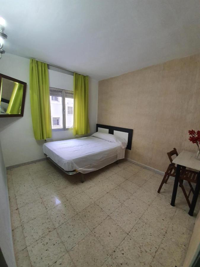 Apartament Amplio Apartamento En El Centro De Triana Sewilla Zewnętrze zdjęcie